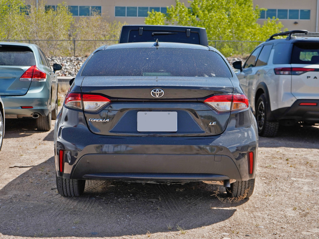 Used 2024 Toyota Corolla LE image 3