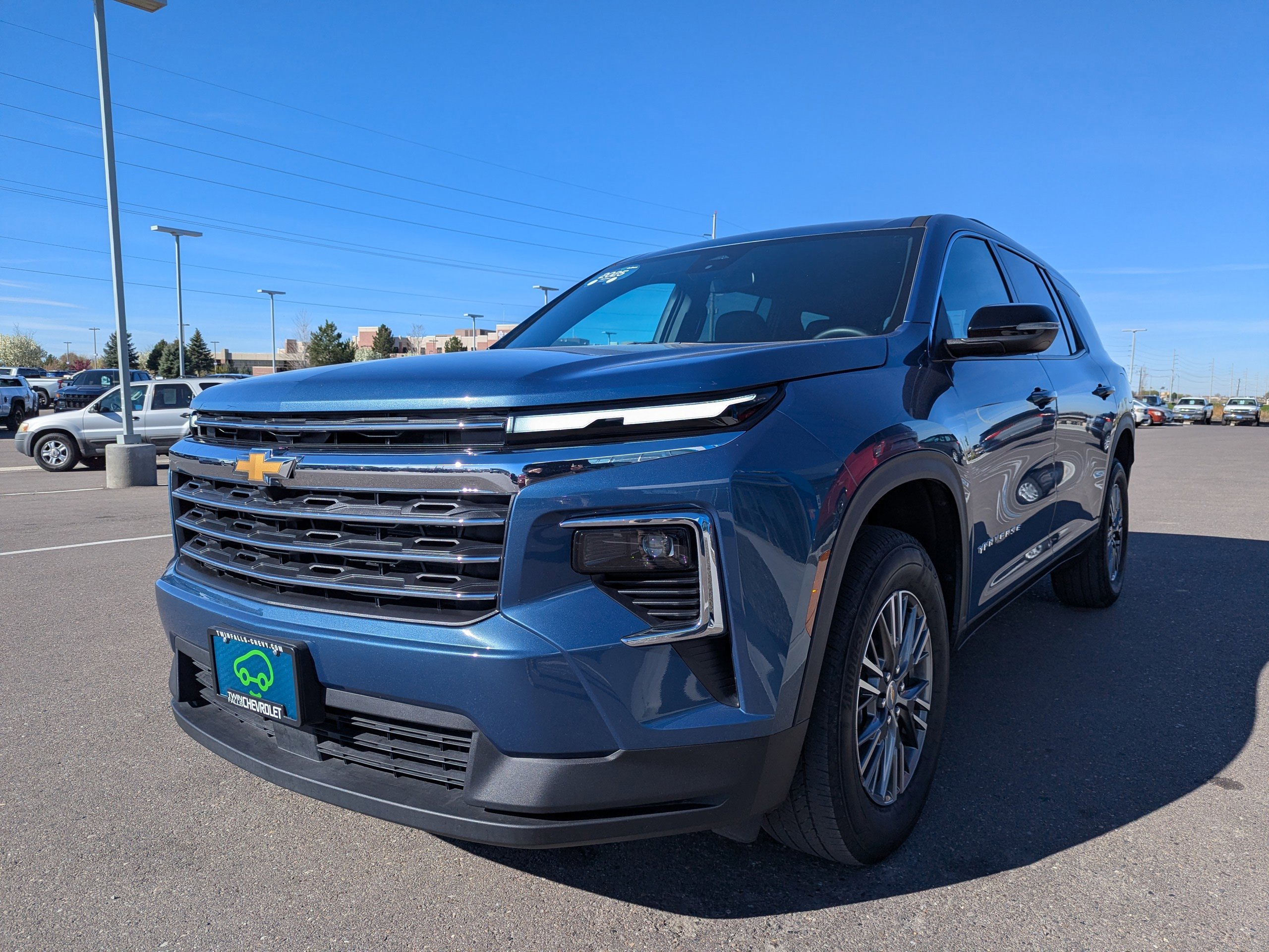 Certified 2025 Chevrolet Traverse LT AWD/4WD image 7