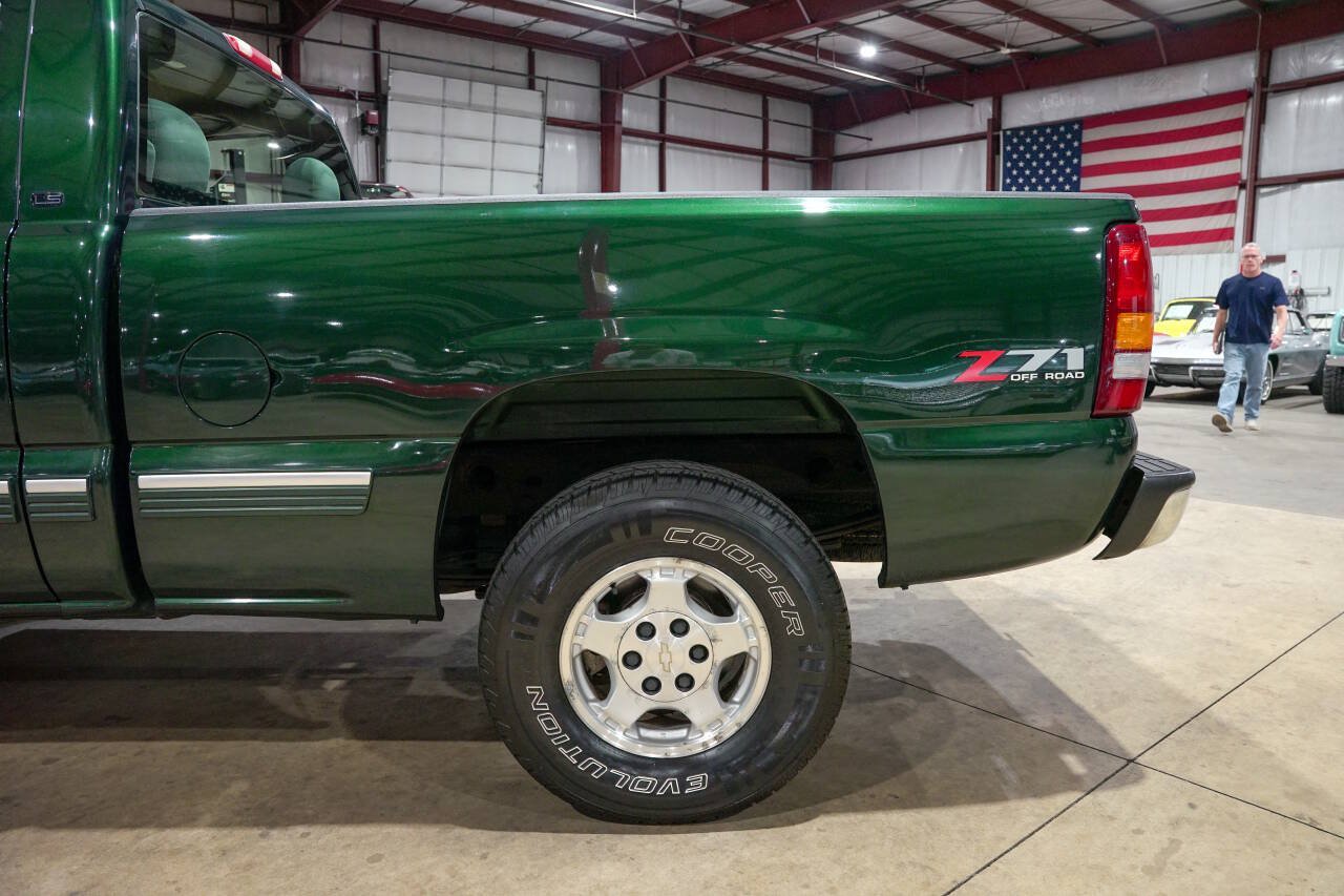 Used 2001 Chevrolet Silverado 1500 LS w/ Off-Road Chassis Pkg AWD/4WD image 5