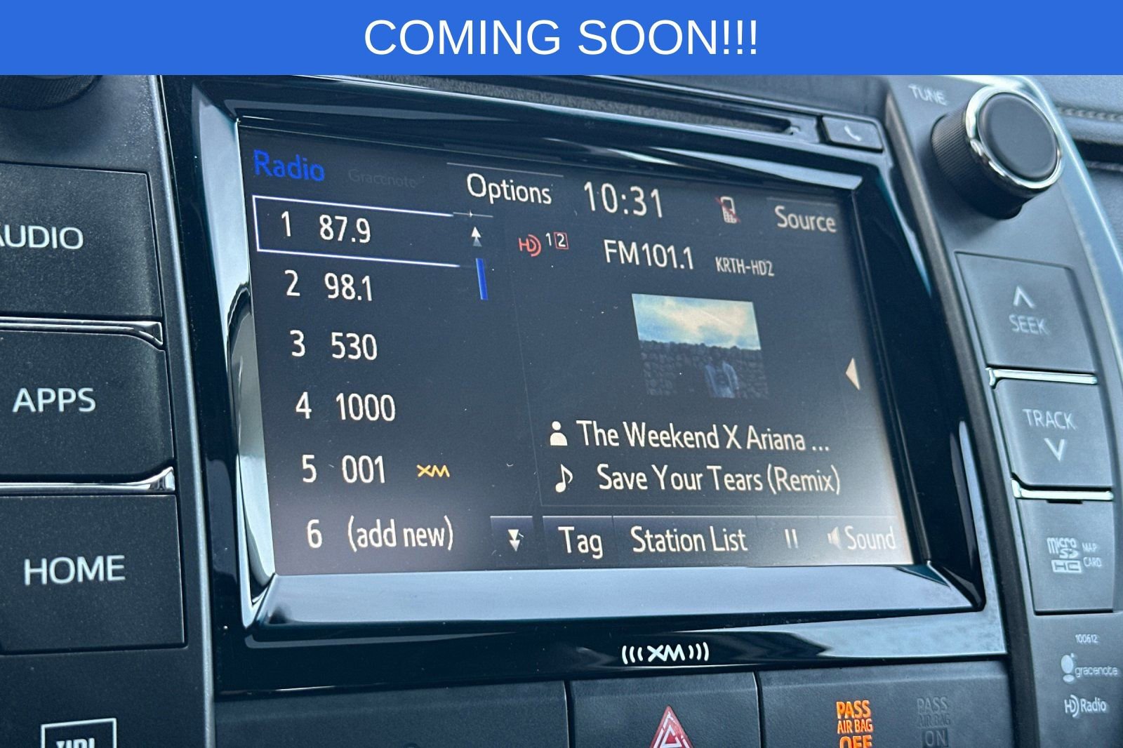 Used 2016 Toyota Camry XLE w/ Moonroof Package image 18