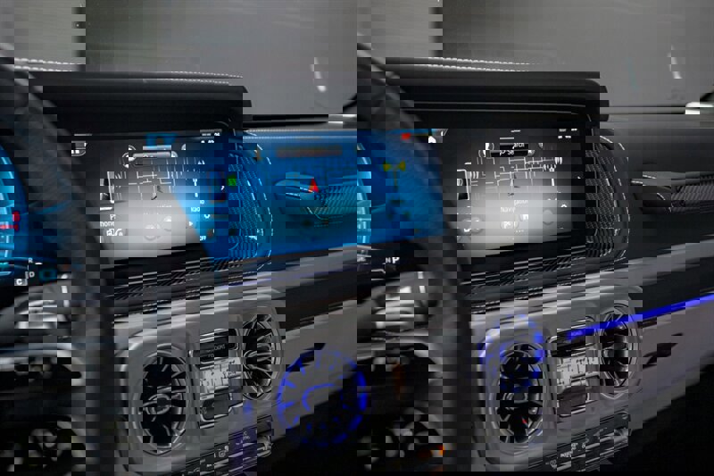 Used 2025 Mercedes-Benz G 63 AMG AMG G 63 image 22