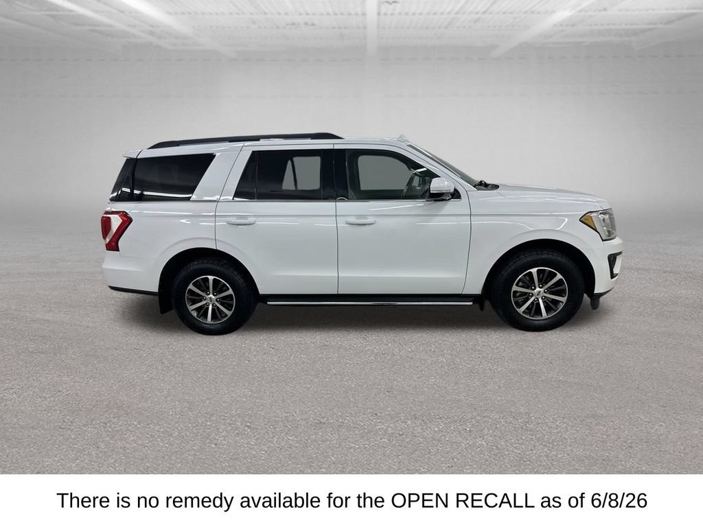 Used 2019 Ford Expedition XLT w/ Equipment Group 202A AWD/4WD image 15