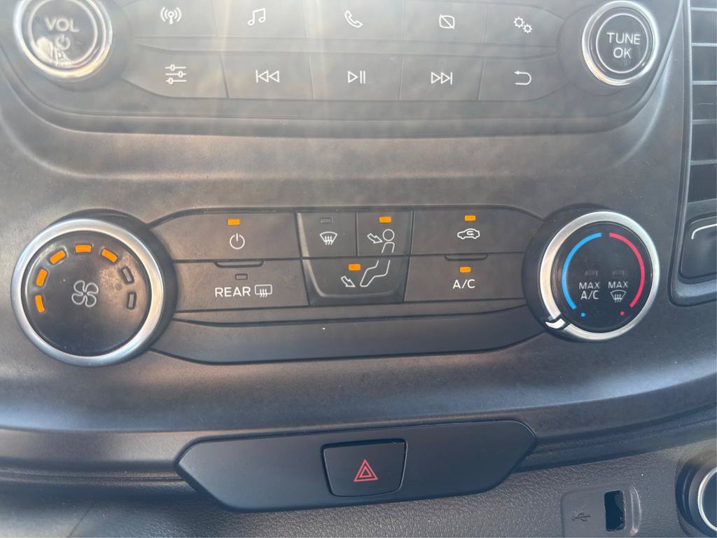 Used 2020 Ford Transit 350 XLT RWD image 18