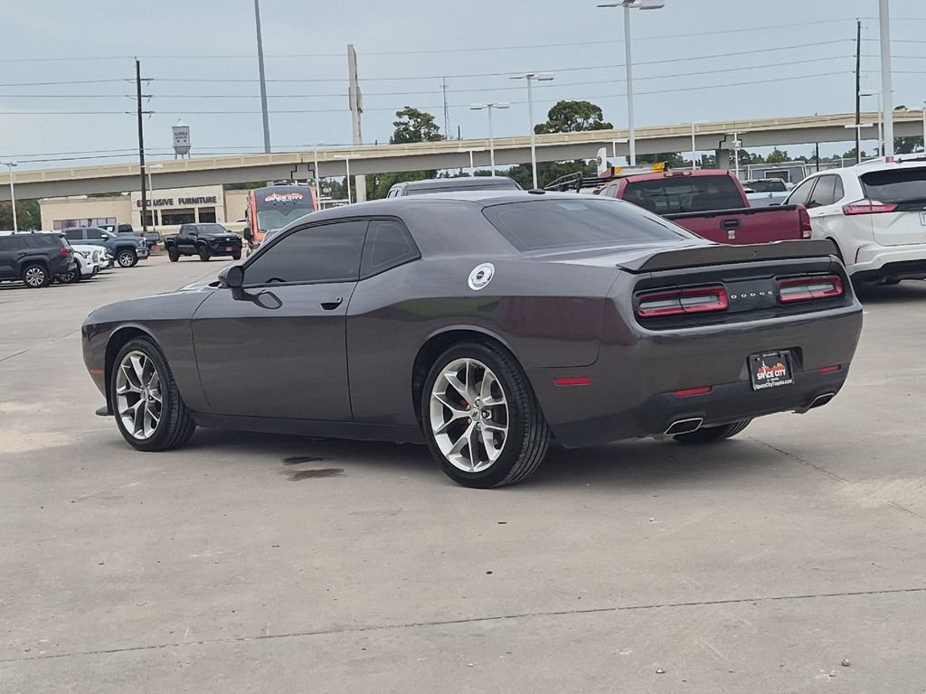 Used 2022 Dodge Challenger GT RWD image 4