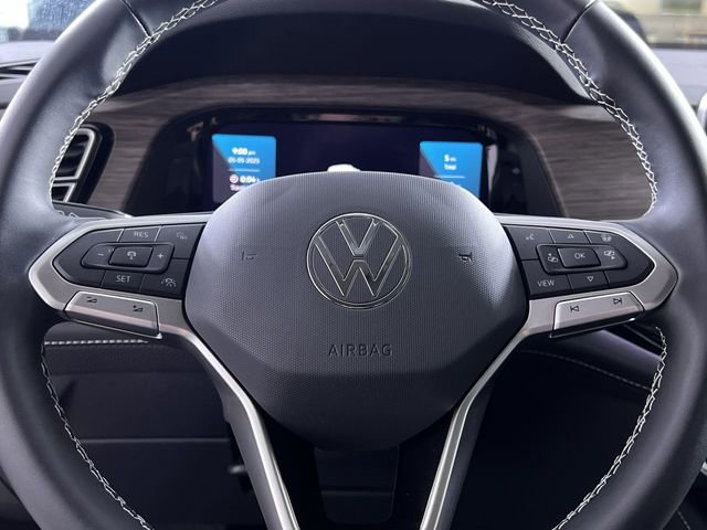 New 2025 Volkswagen Atlas SEL image 14