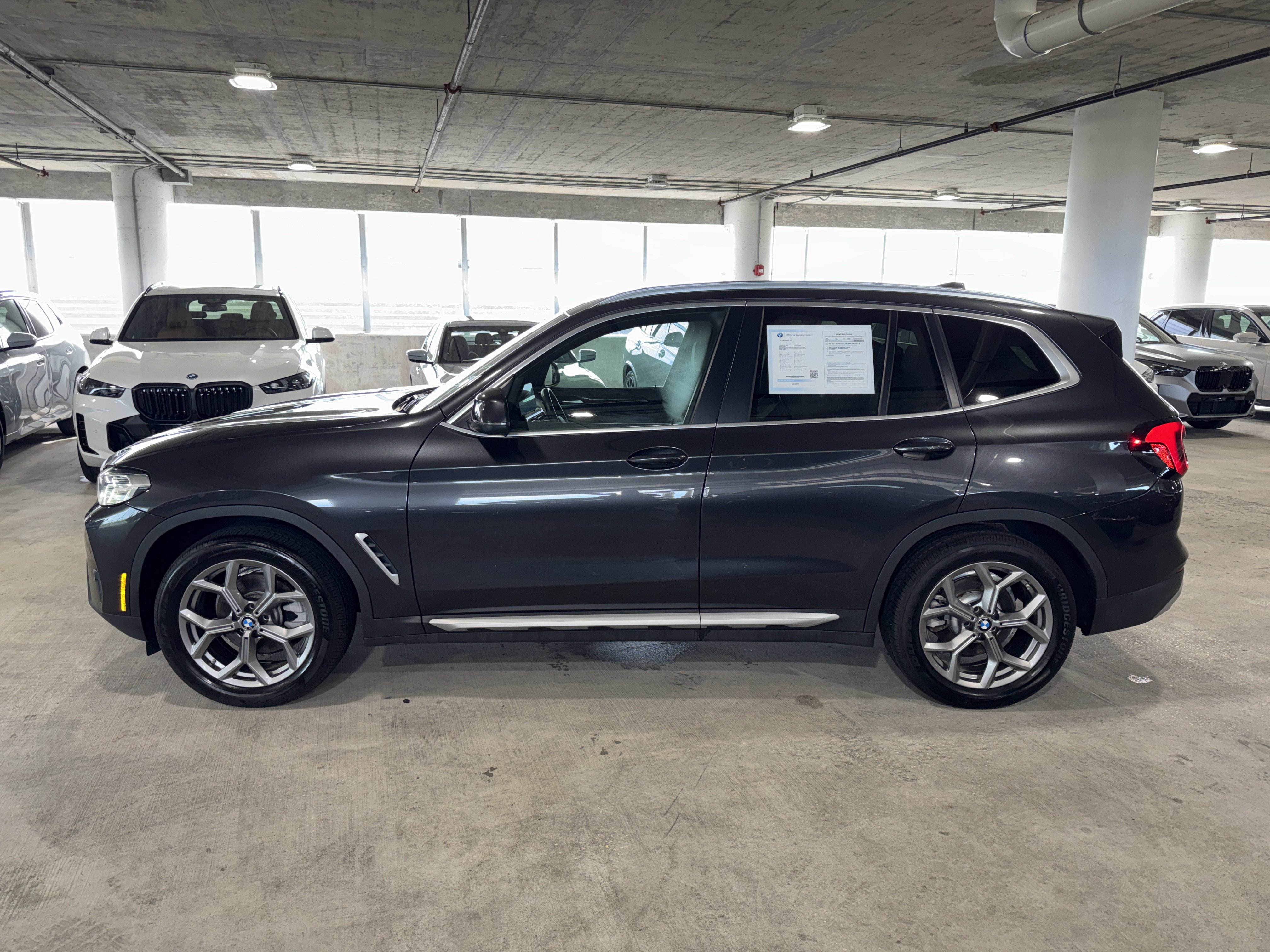 Used 2024 BMW X3 xDrive30i w/ Premium Package AWD/4WD image 5