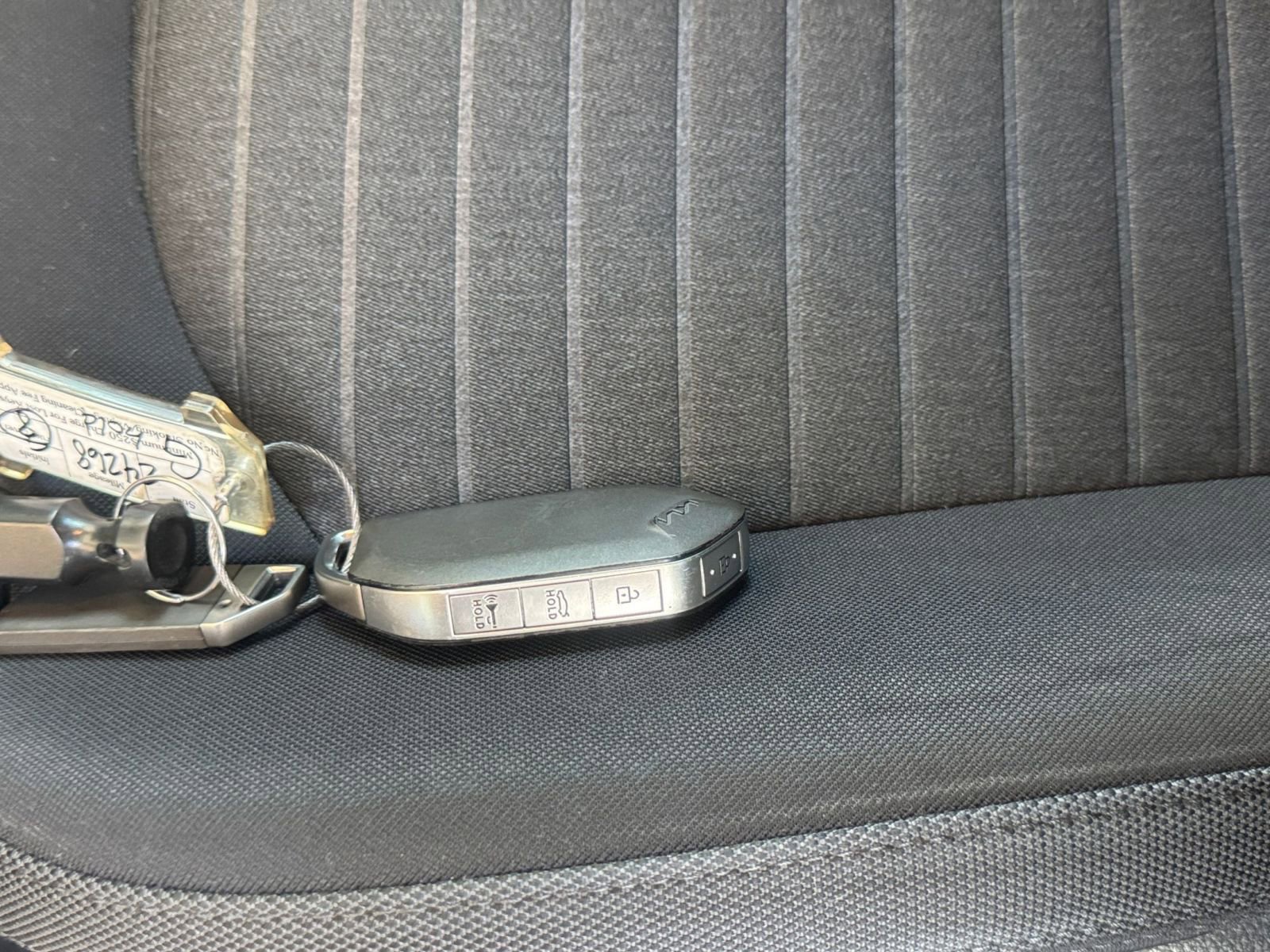 Used 2025 Kia K5 LXS image 21