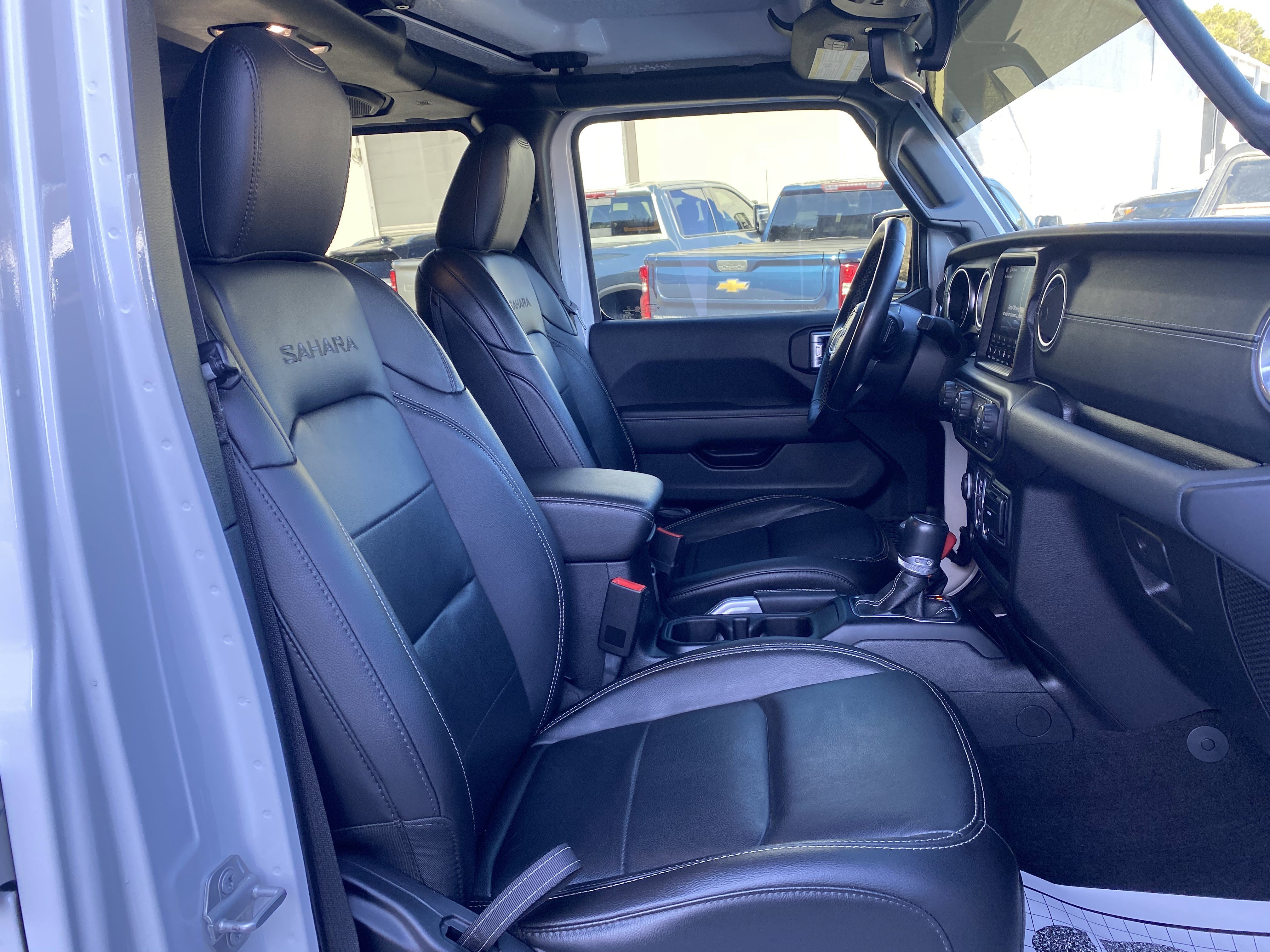 Used 2021 Jeep Wrangler Unlimited Sahara image 32