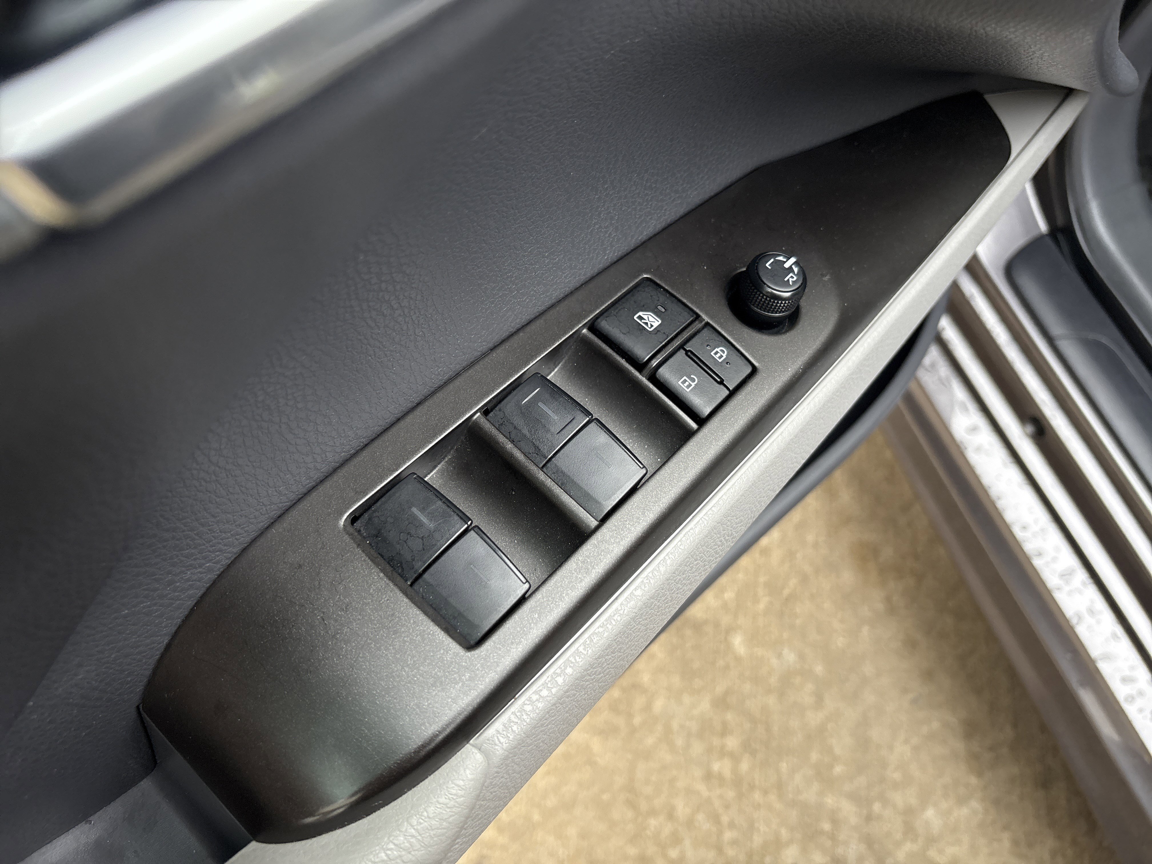 Used 2023 Toyota Camry SE image 15