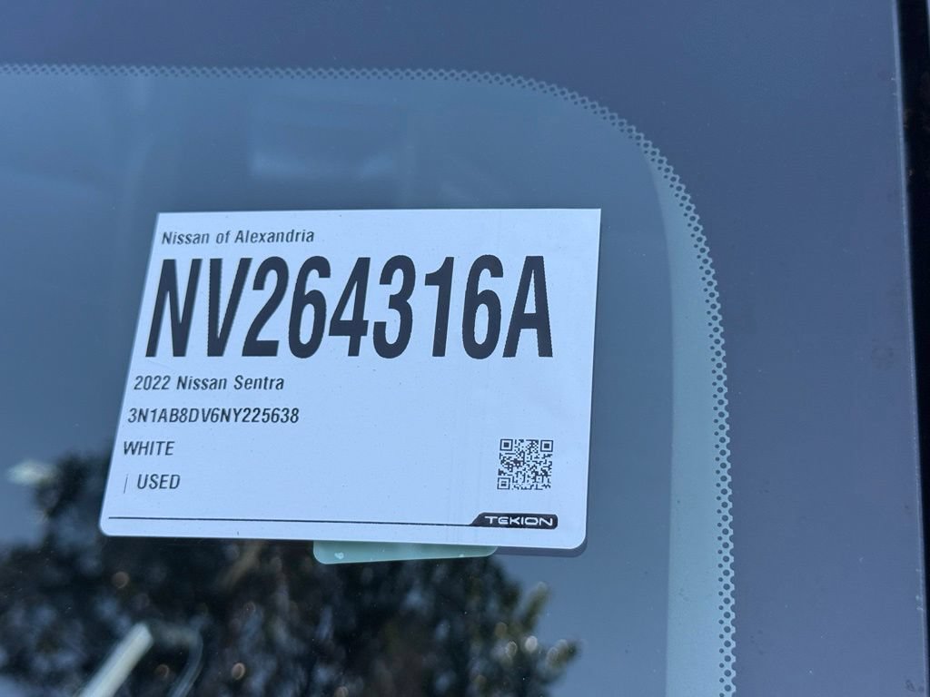 Used 2022 Nissan Sentra SR w/ SR Premium Package FWD image 39
