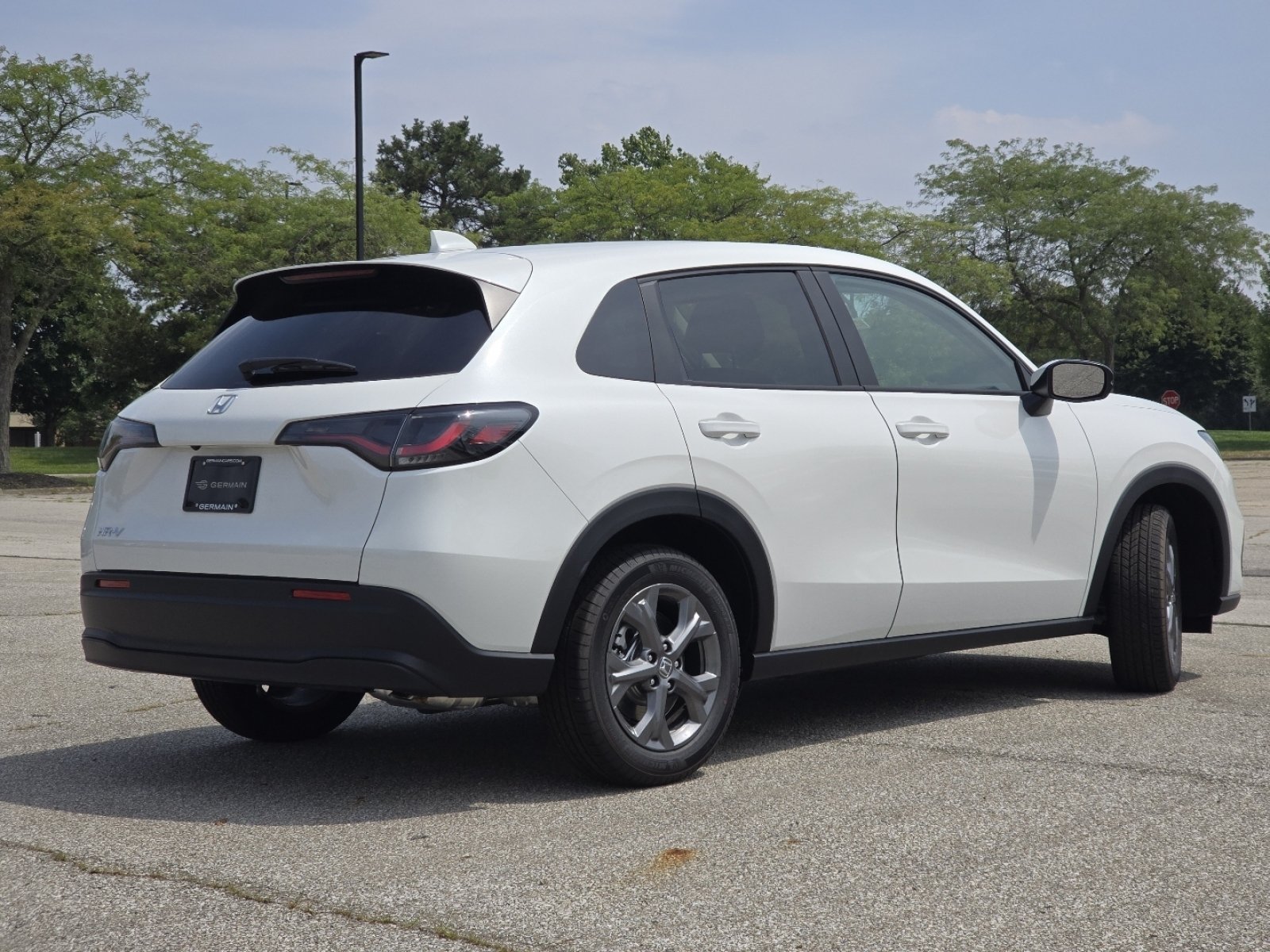 New 2027 Honda HR-V LX image 16