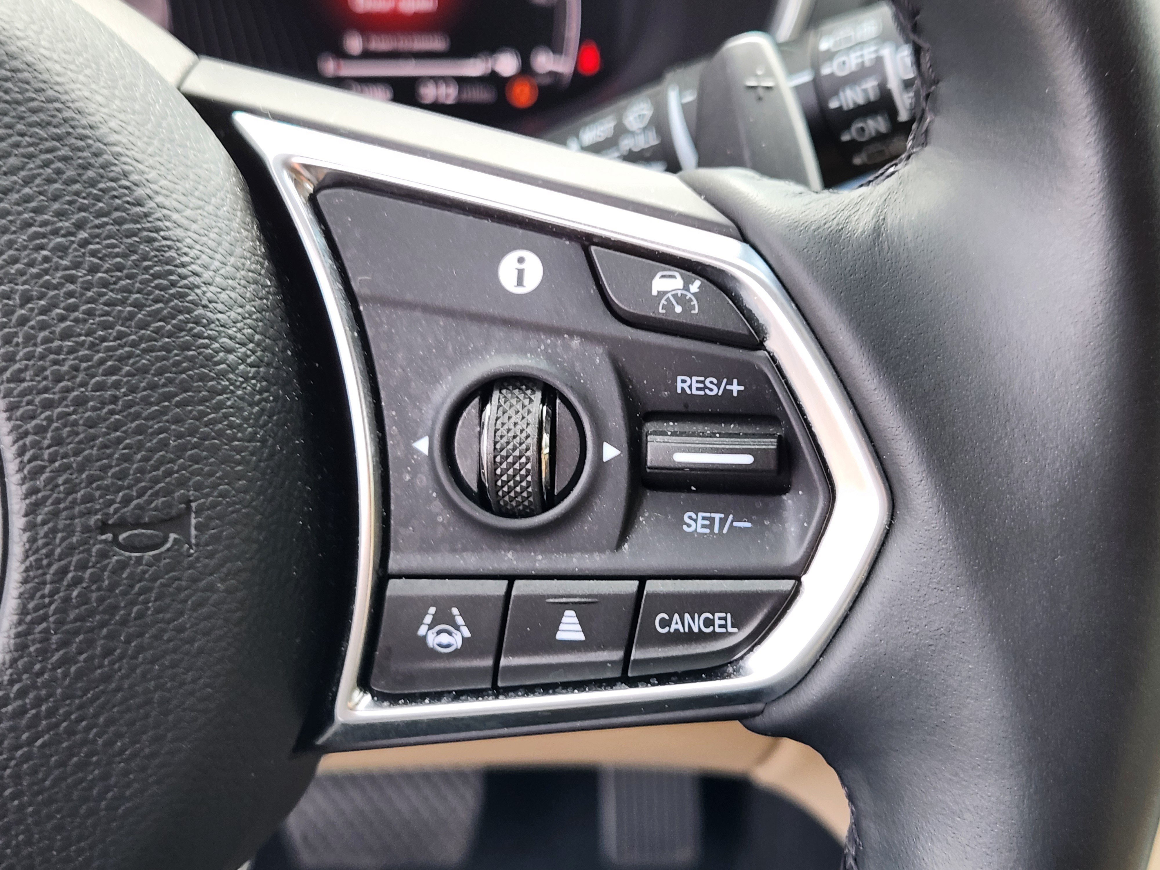 Certified 2023 Acura MDX w/ Technology Package AWD/4WD image 27