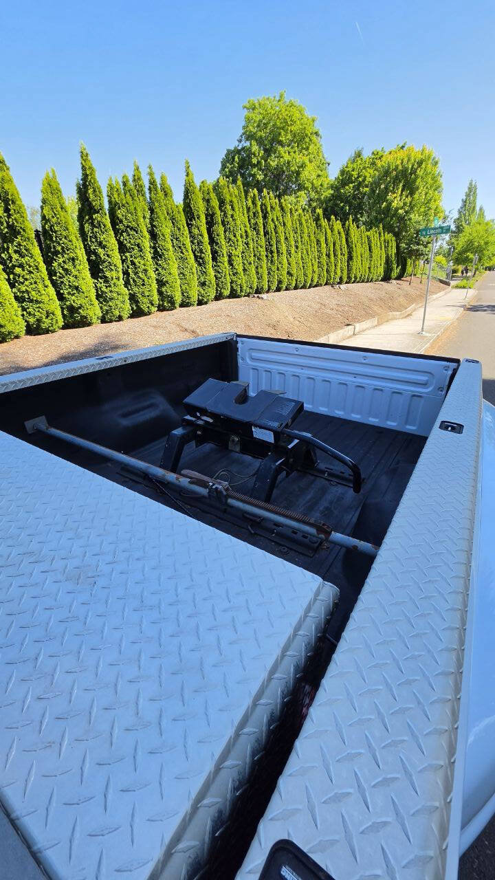 Used 2007 Ford F350 XLT AWD/4WD image 9