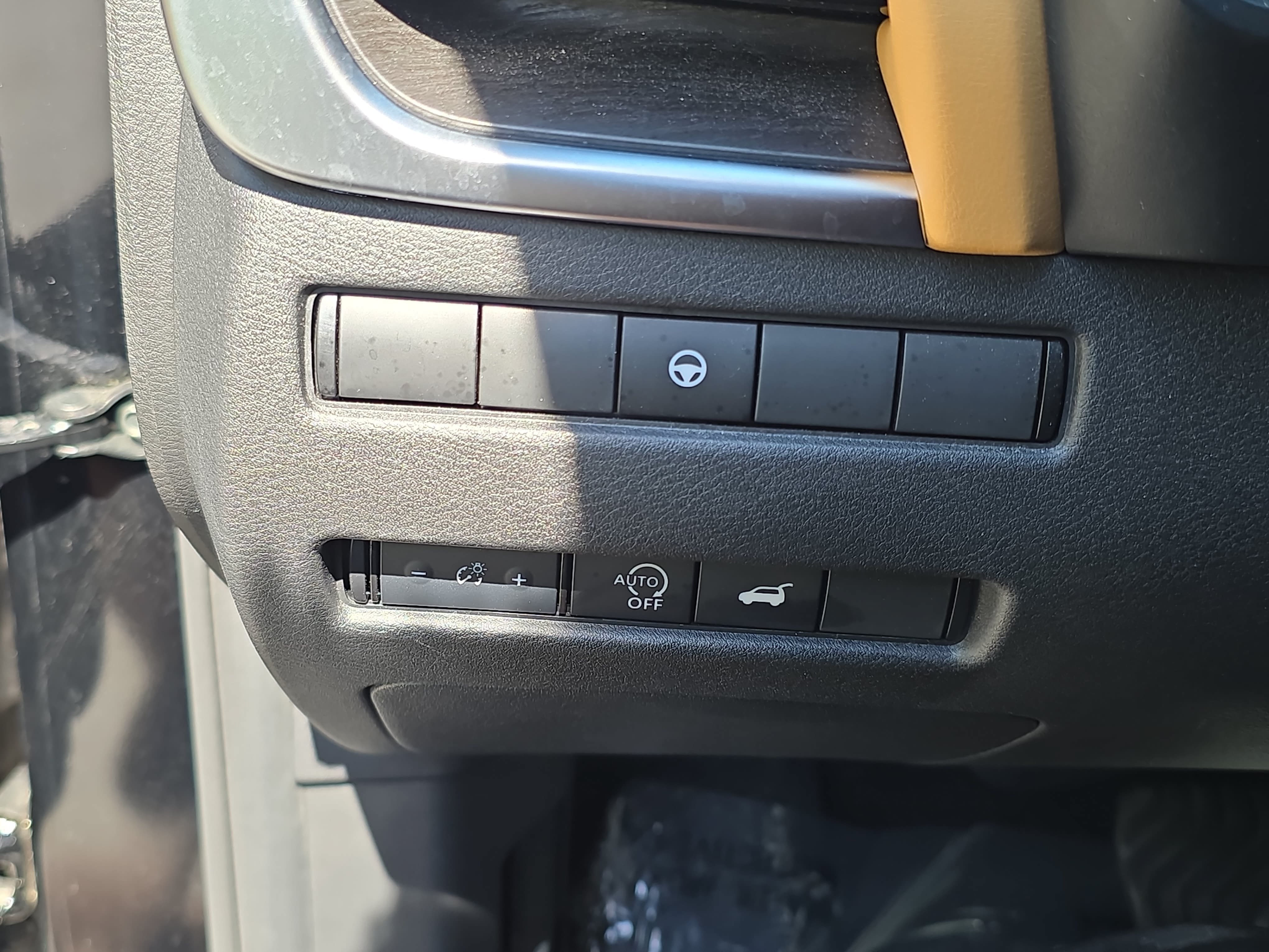 Certified 2023 Nissan Rogue Platinum FWD image 26