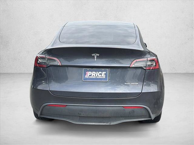 Used 2024 Tesla Model Y Long Range AWD/4WD image 7
