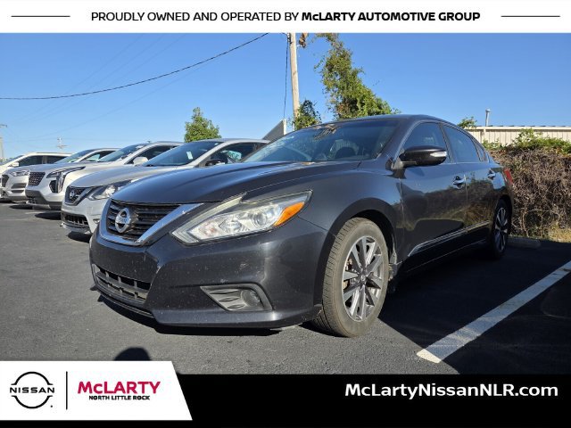 Used 2017 Nissan Altima 2.5 SV w/ Convenience Package
