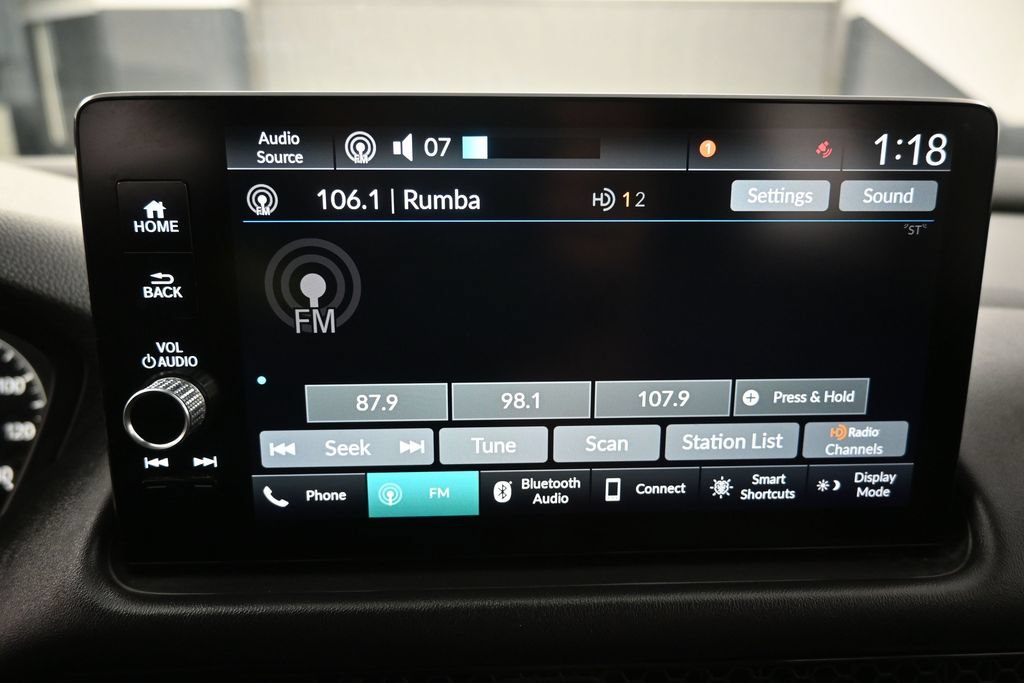 Used 2025 Honda HR-V EX-L image 17