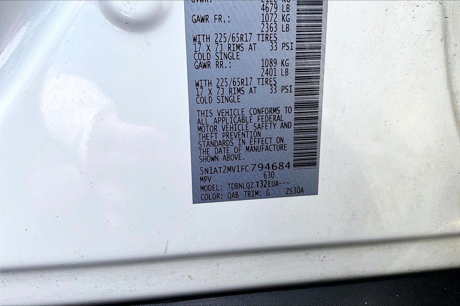 Used 2015 Nissan Rogue SV AWD/4WD image 29