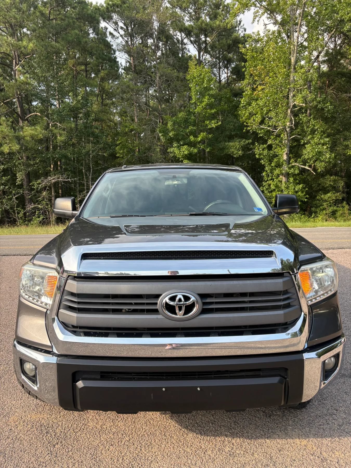 Used 2014 Toyota Tundra SR5 AWD/4WD image 8