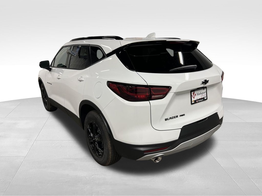 New 2026 Chevrolet Blazer LT w/ Sound & Technology Package AWD/4WD image 6