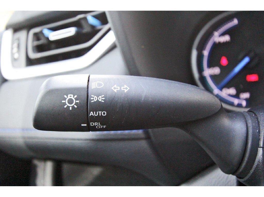 Used 2024 Toyota RAV4 XSE AWD/4WD image 20
