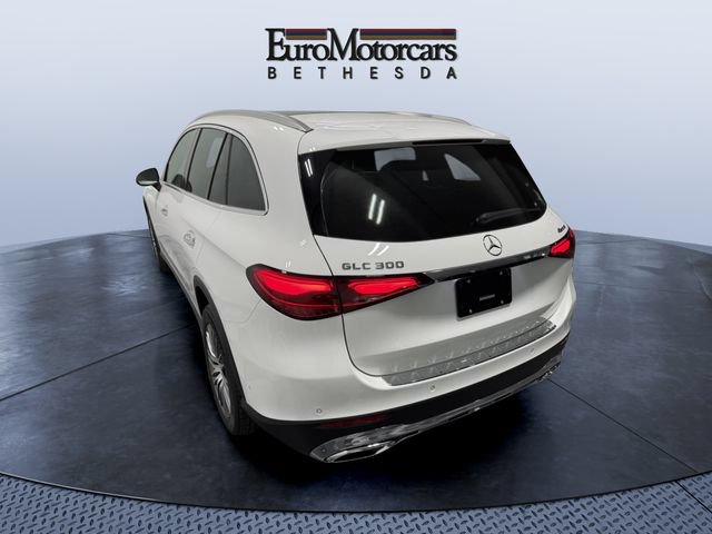 Used 2026 Mercedes-Benz GLC 300 4MATIC image 2