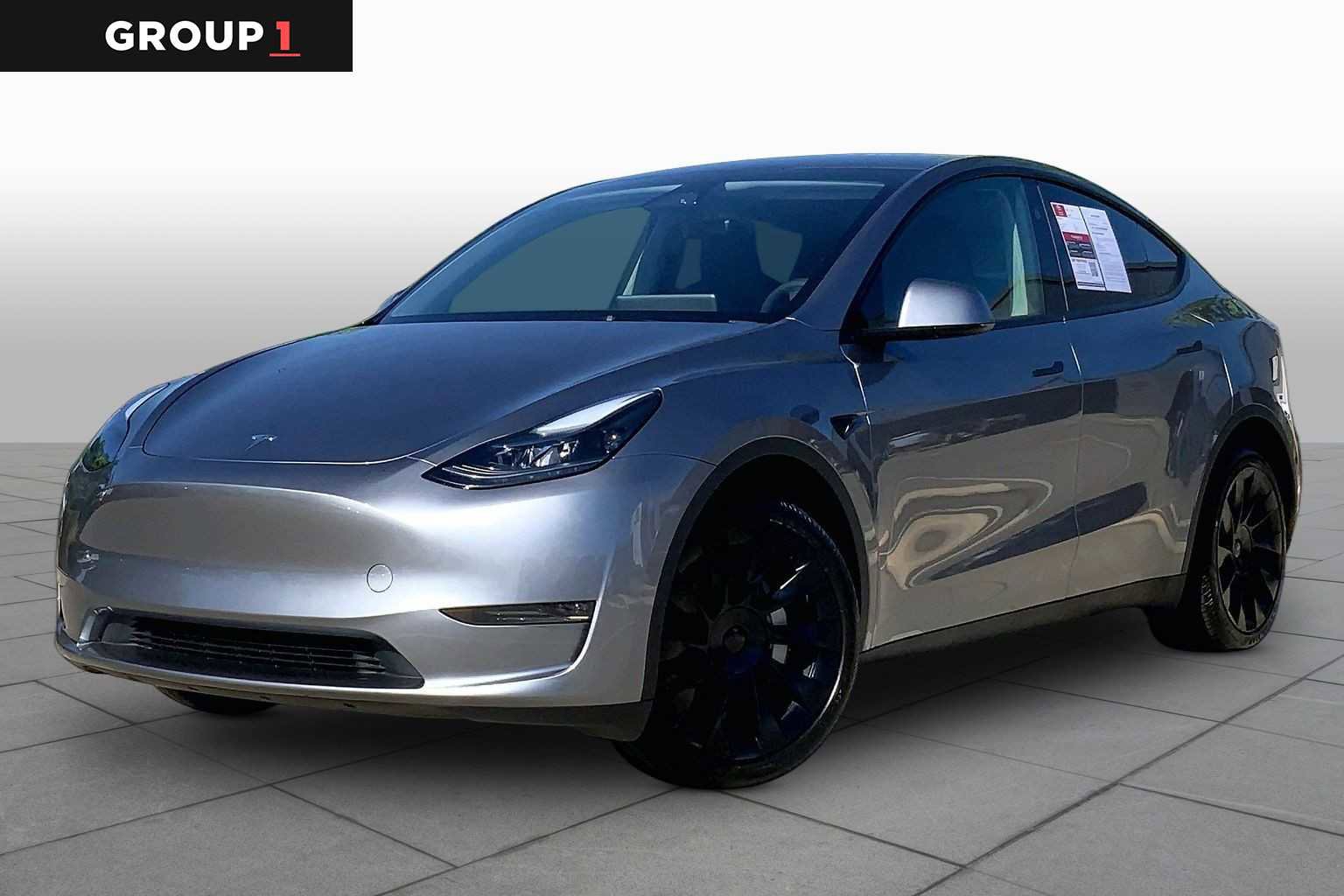 Used 2024 Tesla Model Y Long Range image 1