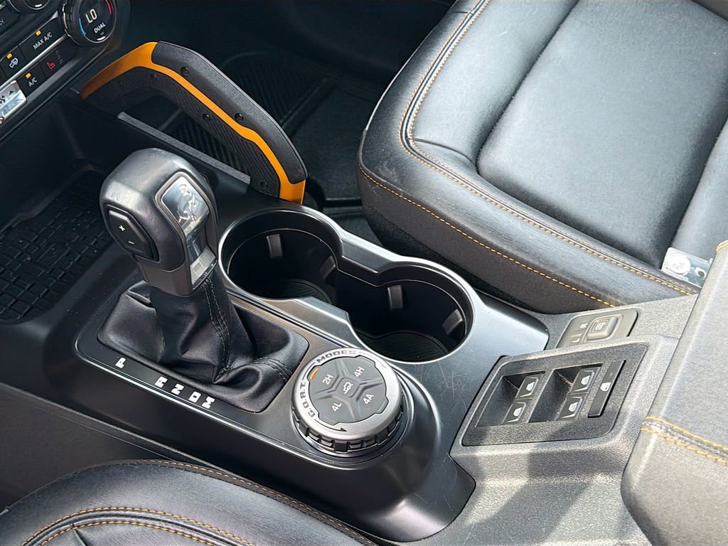 Used 2024 Ford Bronco Badlands image 28