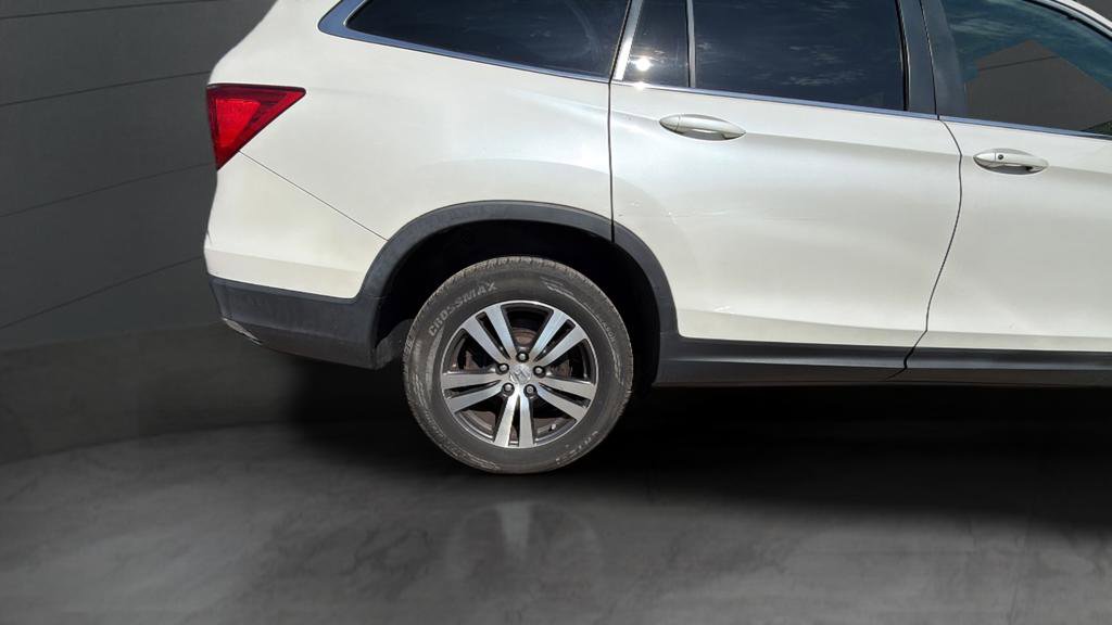 Used 2017 Honda Pilot EX image 15