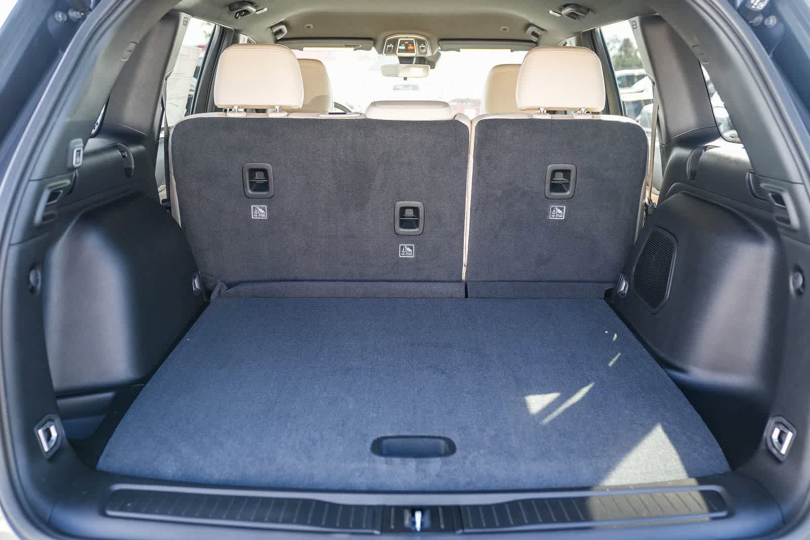 New 2026 Jeep Grand Cherokee Limited RWD image 11