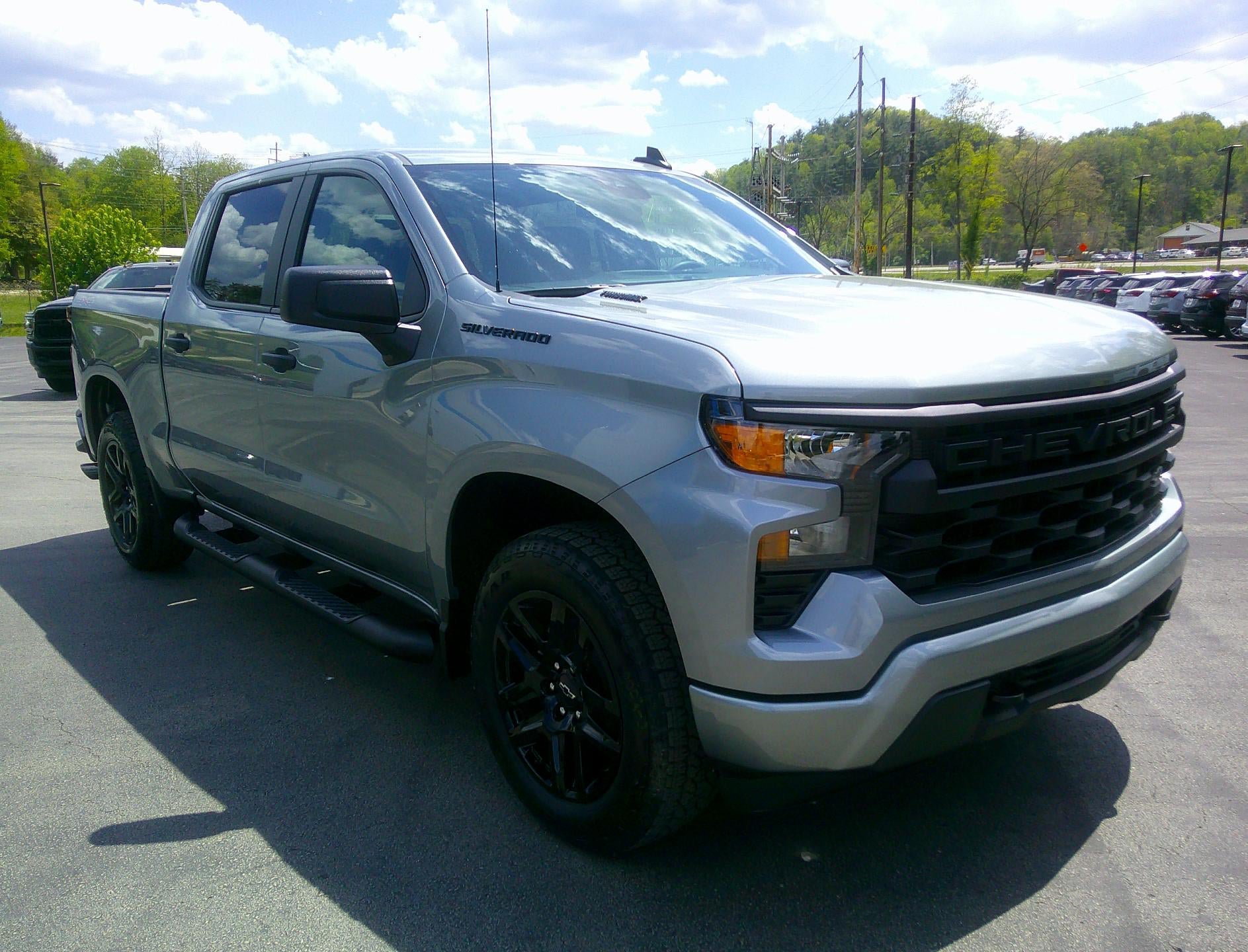 New 2026 Chevrolet Silverado 1500 Custom w/ Turbomax Blackout Package AWD/4WD image 6