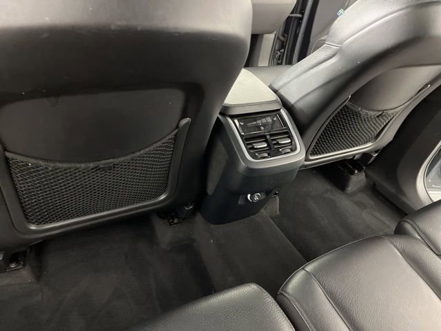 Used 2020 Volvo XC90 T6 Momentum image 42