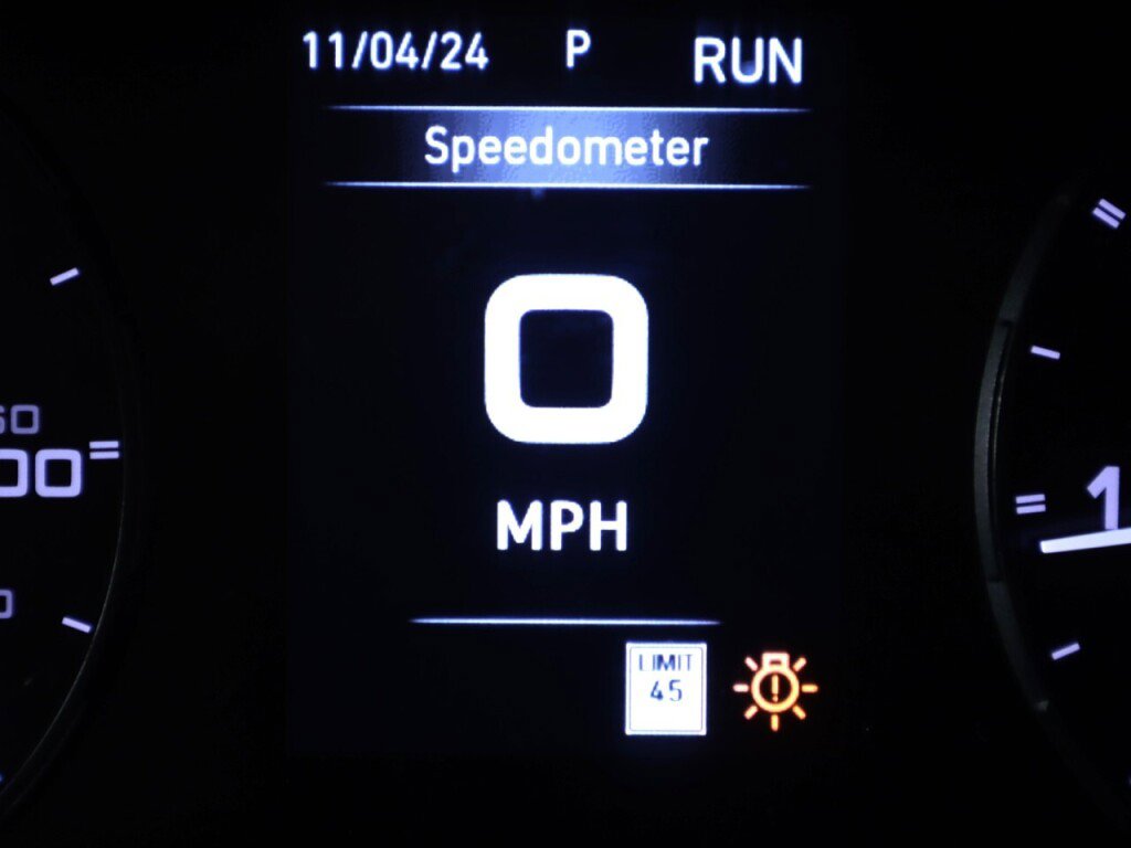 Used 2024 RAM ProMaster 2500 w/ Convenience Group FWD image 14