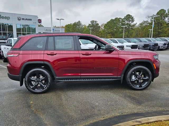 New 2025 Jeep Grand Cherokee Limited w/ Luxury Tech Group II RWD image 15
