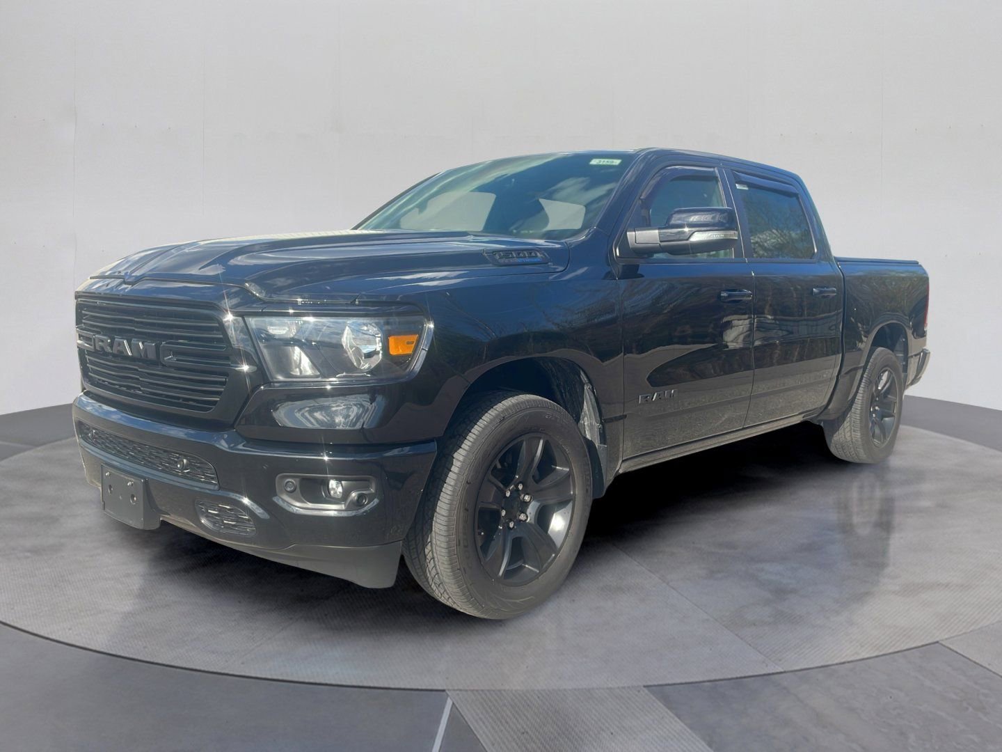 Used 2021 RAM 1500 Big Horn AWD/4WD image 1