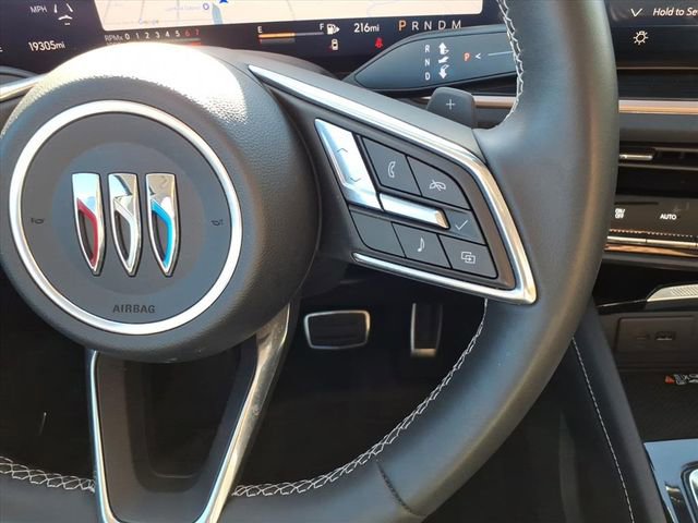 Used 2025 Buick Envision Sport Touring image 19