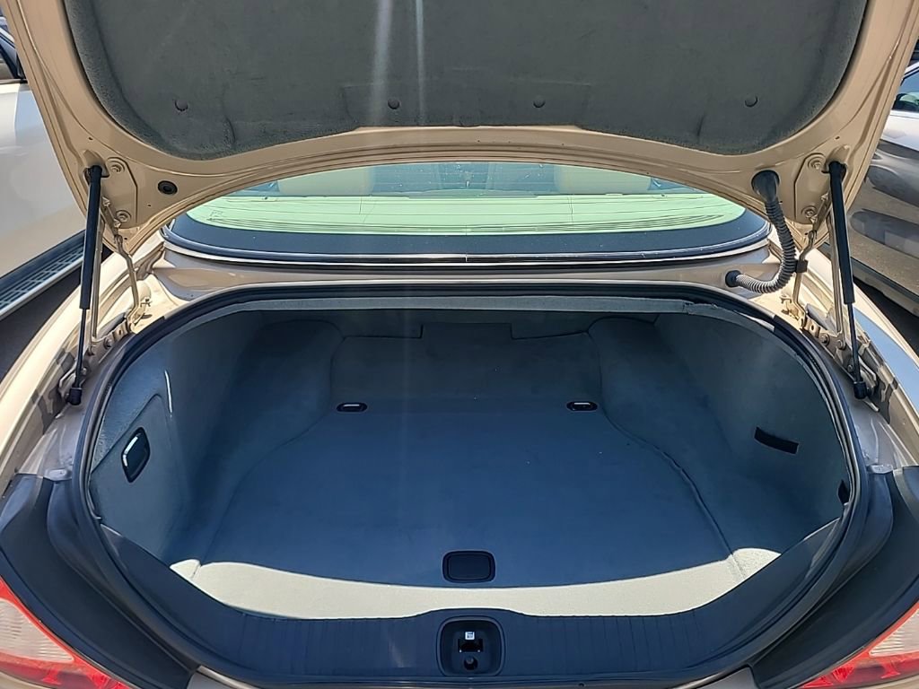 Used 2005 Jaguar XJ8 image 26