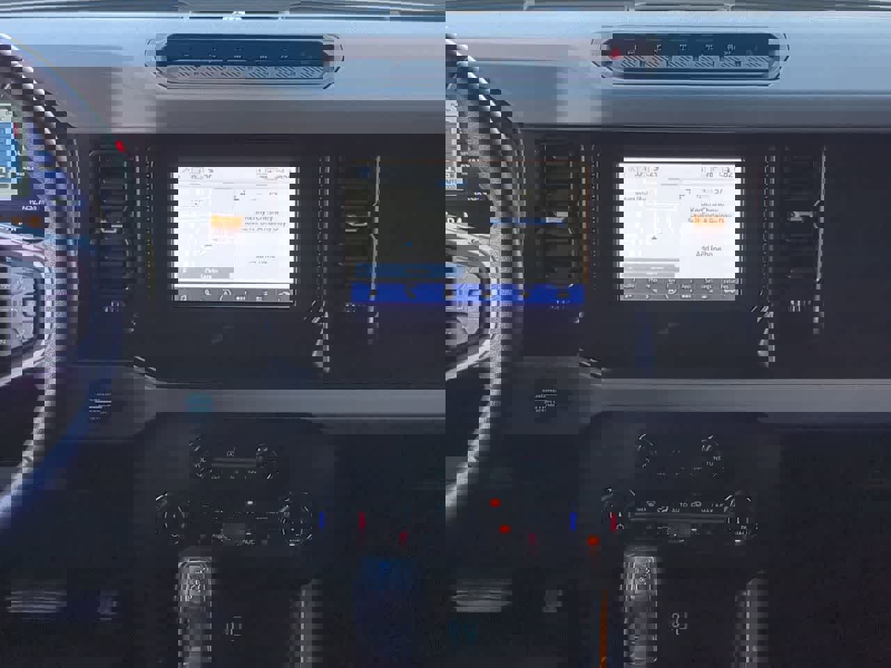 Used 2022 Ford Bronco Badlands w/ Sasquatch Package image 28