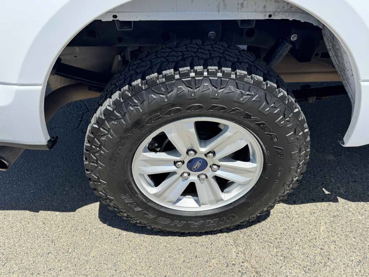 Used 2015 Ford F150 XLT RWD image 35