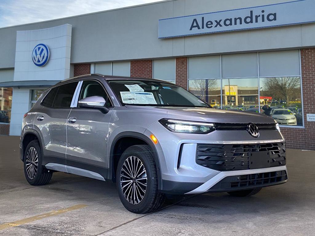 New 2025 Volkswagen Tiguan S