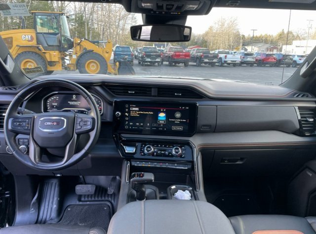 Certified 2023 GMC Sierra 1500 AT4 w/ AT4 Premium Package image 13