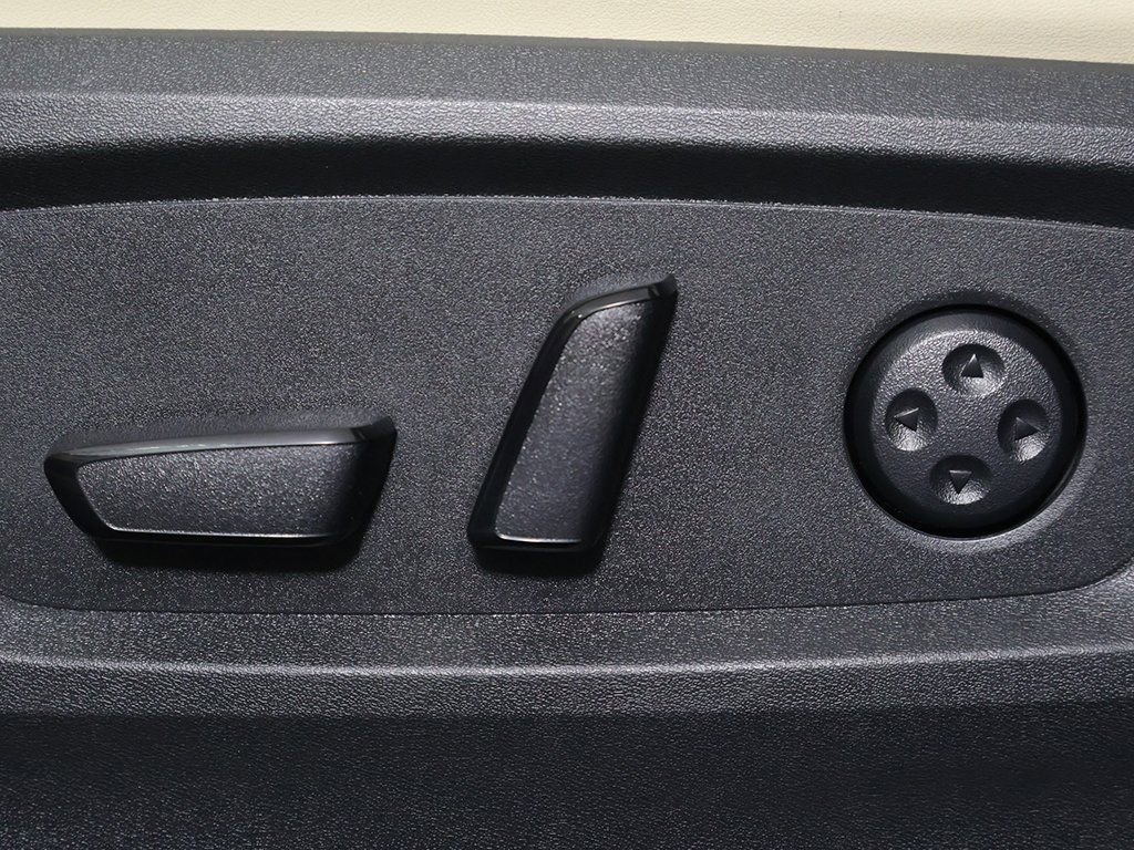 Used 2023 INFINITI QX60 Pure image 30