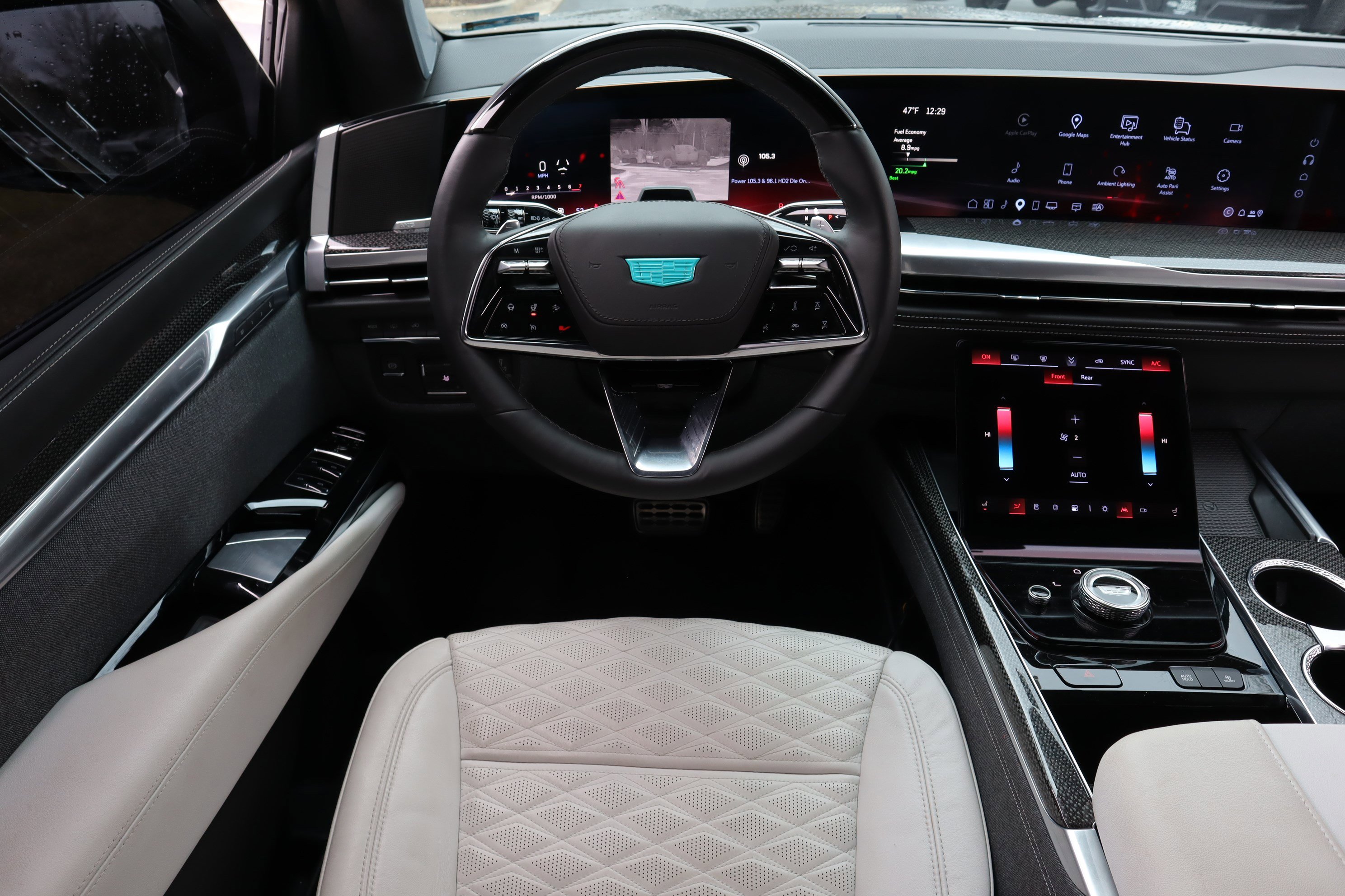 Used 2025 Cadillac Escalade V w/ LPO, ONYX Package image 33