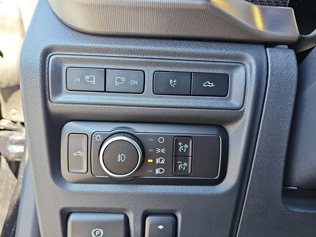 Used 2023 Ford F150 Raptor w/ Raptor Carbon Fiber Package image 28