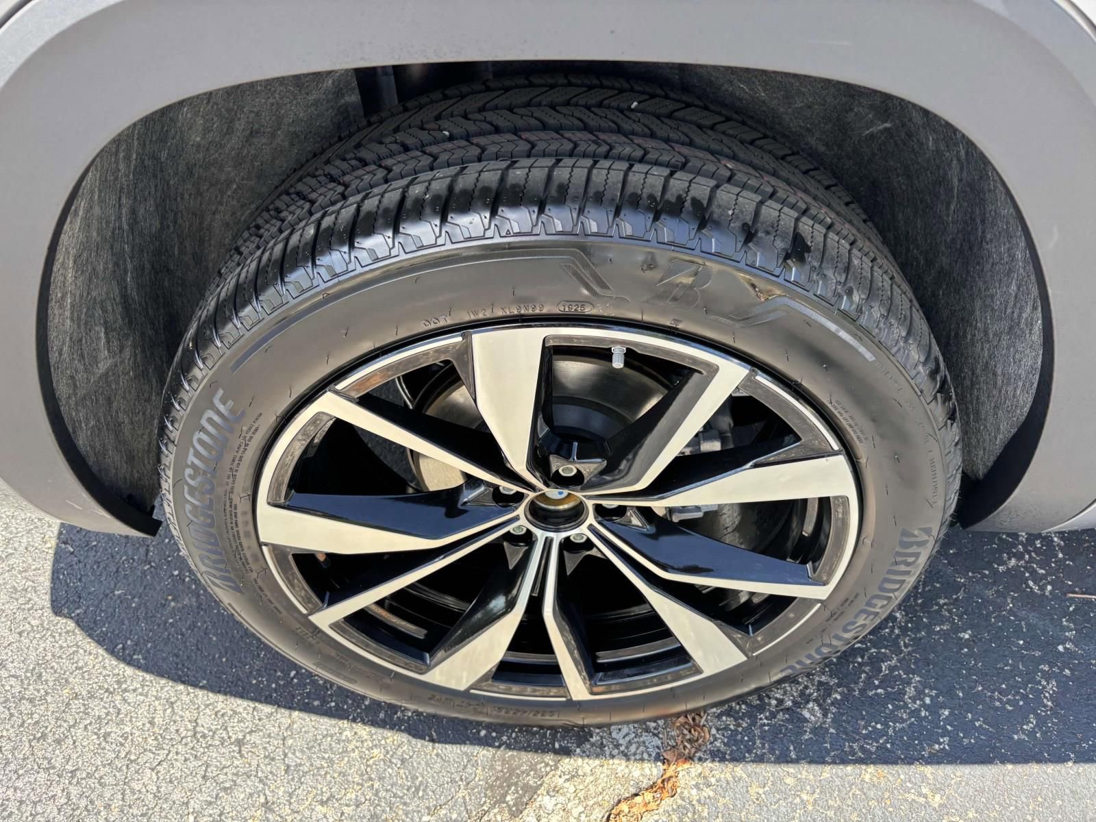 New 2026 Volkswagen Atlas SEL Premium R-Line image 10