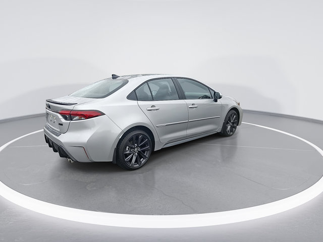 Used 2026 Toyota Corolla XSE FWD image 9