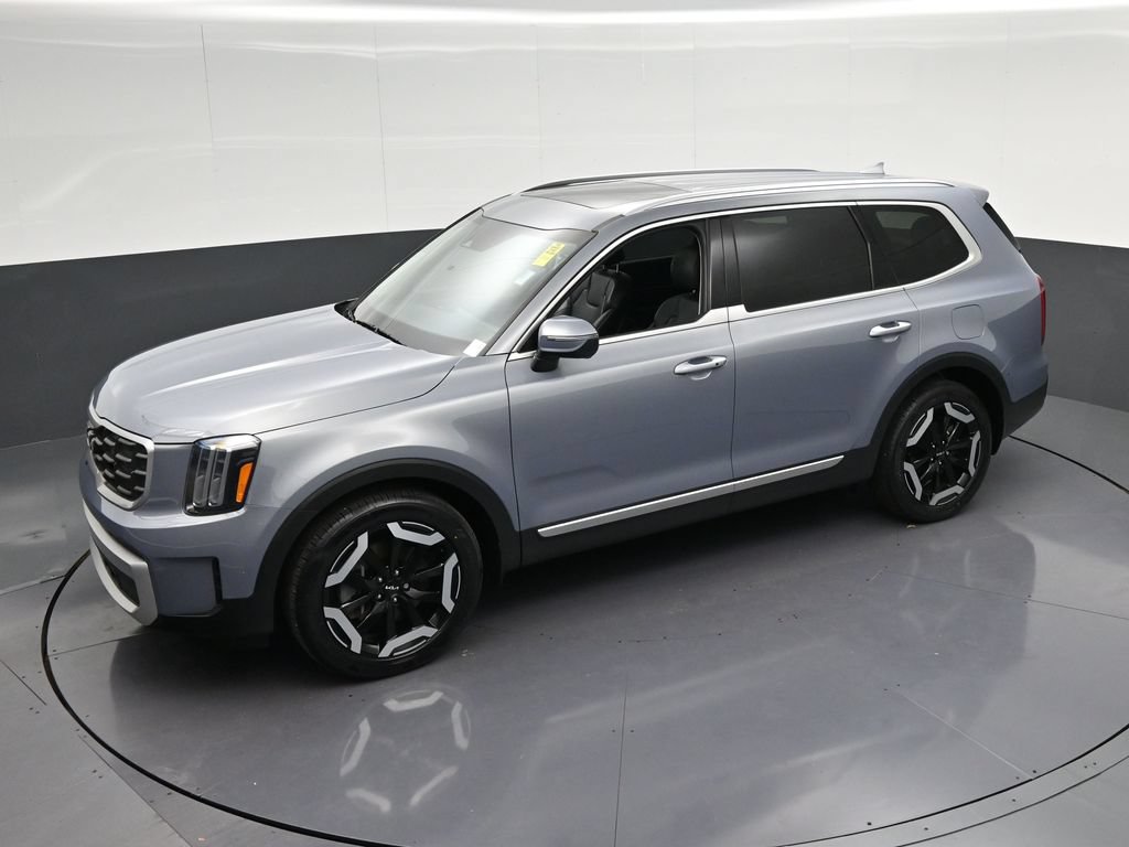 Used 2024 Kia Telluride S w/ S Sunroof Package FWD image 25