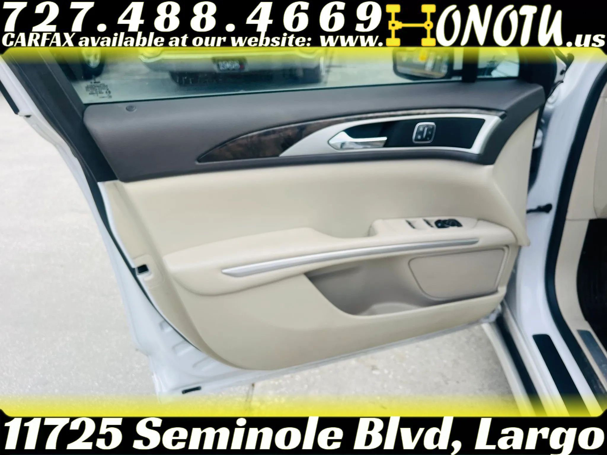 Used 2016 Lincoln MKZ FWD image 11