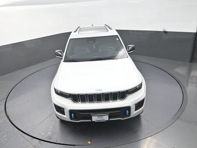 Used 2023 Jeep Grand Cherokee Overland AWD/4WD image 12