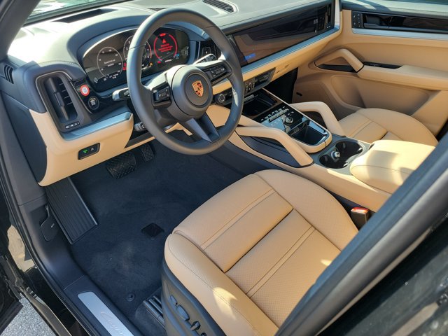 New 2026 Porsche Cayenne AWD/4WD image 4